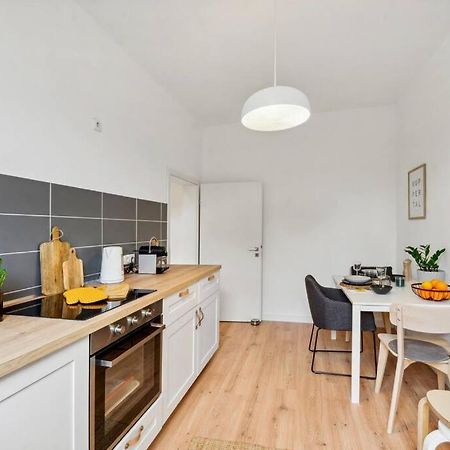 شقة Wuppertaler Altbau-Traum Gutenberg - Naehe Dus & Dortmund & Koeln & Essen المظهر الخارجي الصورة